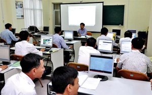 Những yếu tố ảnh hướng đển hiệu quả công tác bồi dưỡng cán bộ, công chức cấp xã ở Thành phố Hải Phòng trong giai đoạn hiện nay